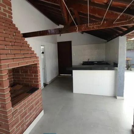 Buy this 4 bed apartment on Rua Mato Grosso in Centro, Divinópolis - MG