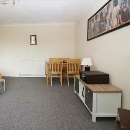 Image 3 - Coomside, East Cramlington, NE23 6HW, United Kingdom - Apartment for sale