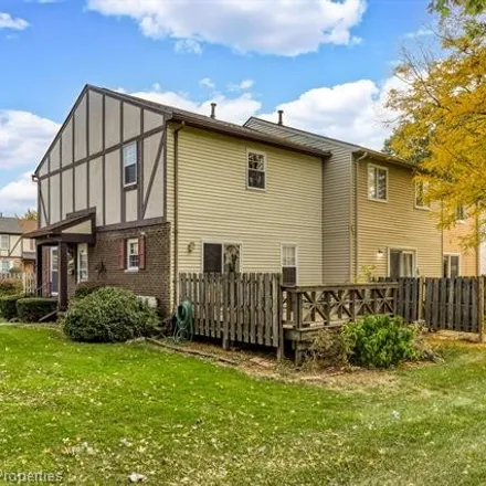 Image 3 - 36407 Park Place Drive, Sterling Heights, MI 48310, USA - Condo for sale