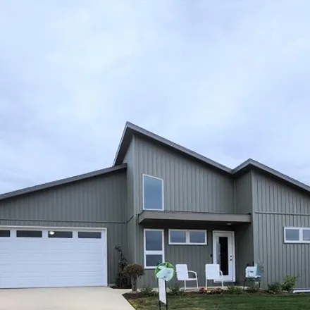 Buy this 3 bed house on 456 Sandmar Drive in Ripon, WI 54971