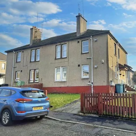 Buy this 2 bed apartment on Hillview Avenue in Kilsyth, G65 0DJ