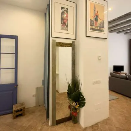 Rent this 1 bed apartment on Carrer de l'Argenteria in 76, 08003 Barcelona