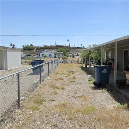 Image 3 - 1584 Lincoln Lane, Bullhead City, AZ 86442, USA - Apartment for sale