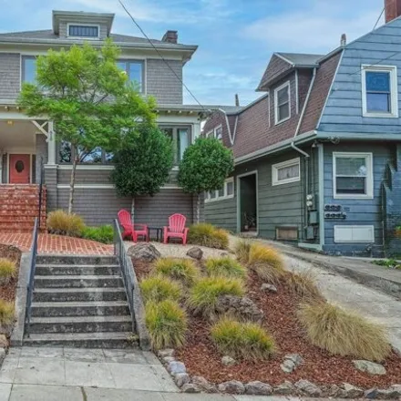 Buy this 3 bed house on 610 Vernon Street in Oakland, CA 94610