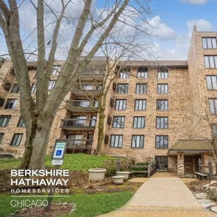 Buy this 2 bed condo on 3709 Mission Hills Road in Northfield Township, IL 60062