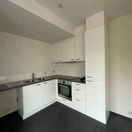 Rent this 1 bed apartment on Avenue de la Couronne - Kroonlaan 449A in 1050 Ixelles - Elsene, Belgium