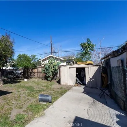 Image 3 - Alley 79690, Los Angeles, CA 91331, USA - House for sale