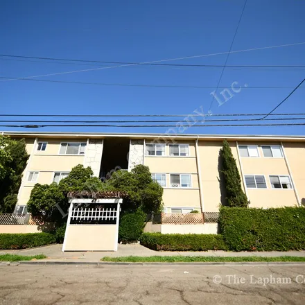 Rent this 1 bed apartment on 434 East 17th Street in Oakland, CA 94606