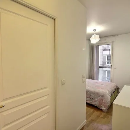 Rent this 2 bed apartment on 9 Rue Pierre Demours in 75017 Paris, France