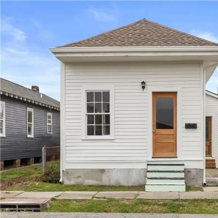 Buy this 2 bed house on 6039 Dauphine Street in Lower Ninth Ward, New Orleans