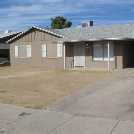 Rent this 3 bed house on 6410 West Verde Lane in Phoenix, AZ 85033