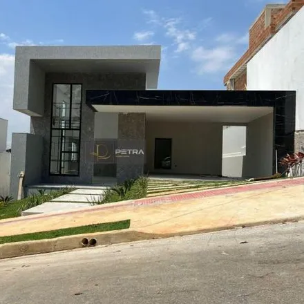 Buy this 4 bed house on Rua Palmeira Imperial in Regional Norte, Betim - MG