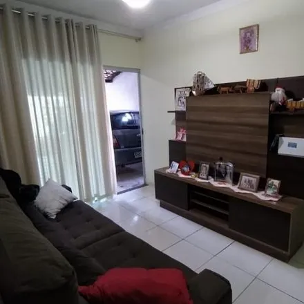 Buy this 3 bed house on Rua das Siringueiras in Divinópolis - MG, 35501-296