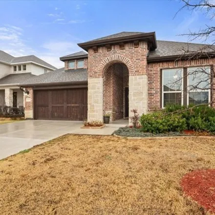 Buy this 4 bed house on 5511 Vaquero Road in Fort Worth, TX 76126