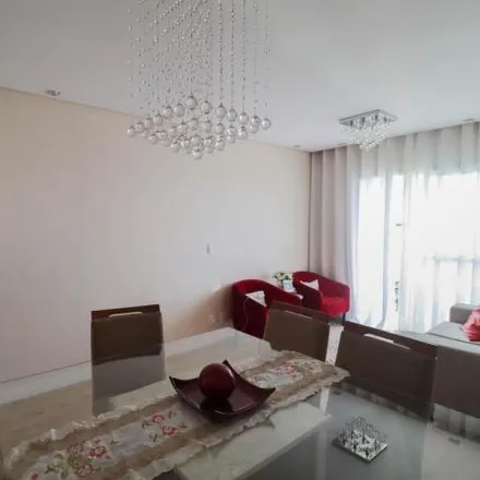 Rent this 3 bed apartment on Rua Ésio Padilha de Oliveira 103 in Cabuçu, Guarulhos - SP
