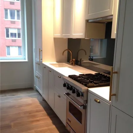 Image 2 - 339 Broadway, New York, NY 10013, USA - Apartment for rent