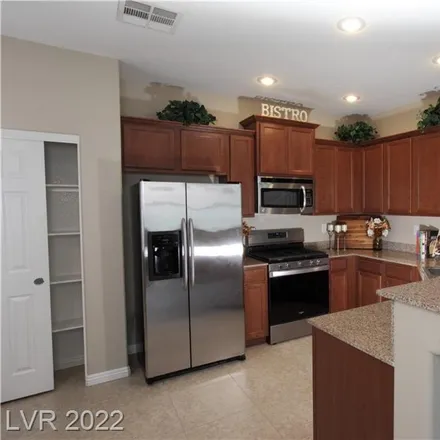 Image 4 - 6699 South Sunset Pines Street, Spring Valley, NV 89148, USA - Townhouse for sale