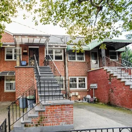 Buy this 4 bed house on 595 East 84th Street in New York, NY 11236