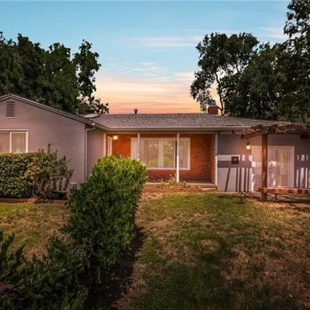 Image 2 - 1116 Sheridan Ave, Chico, California, 95926 - House for sale