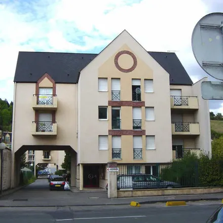 Image 3 - 2 Place du Général de Gaulle, 27000 Évreux, France - Apartment for rent