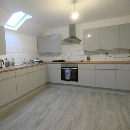 Rent this 5 bed room on Hide Street in Stoke, ST4 1NU