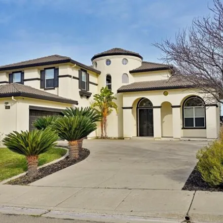 Buy this 5 bed house on 5106 Watkings Way in Antioch, California