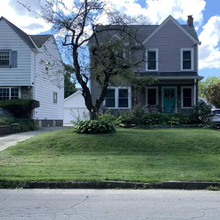 Buy this 4 bed house on 127 Brinker Avenue in Columbus, OH 43204