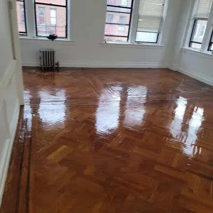 Rent this 3 bed apartment on 102 East 96th Street in New York, NY 11212