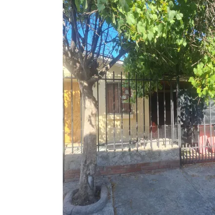 Buy this 3 bed house on Parada 3 / (M) Puente Alto in Avenida Concha y Toro, 815 0000 Provincia de Cordillera