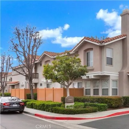 Buy this 2 bed condo on 268-275 California Court in Mission Viejo, CA 92692