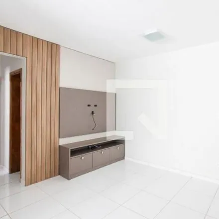 Rent this 2 bed apartment on Rua Lycidio Paes in Segismundo Pereira, Uberlândia - MG