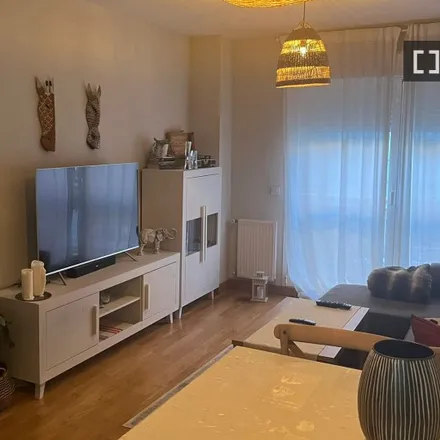 Rent this 2 bed apartment on Calle de los Riscos de Polanco in 28035 Madrid, Spain