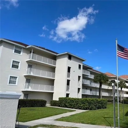 Image 2 - 451 Quail Forest Boulevard, Collier County, FL 34105, USA - Condo for rent