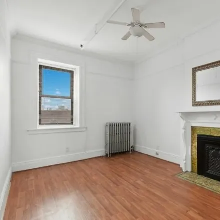 Image 4 - 100 Lefferts Place, New York, NY 11238, USA - Condo for rent