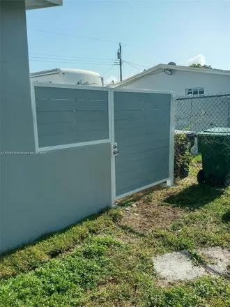 Image 9 - 10331 Southwest 150th Terrace, Richmond Heights, Miami-Dade County, FL 33176, USA - House for sale