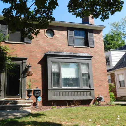 Buy this 4 bed house on Parcells Middle School in 20600 Mack Avenue, Grosse Pointe Woods