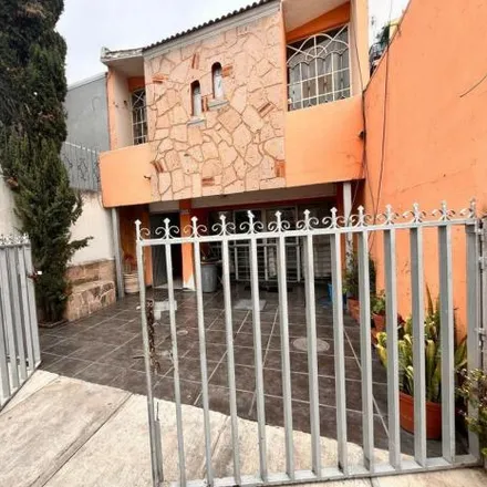 Buy this 3 bed house on Calle Jesús Amavisca 4299 in Lomas de Independencia, 44250 Guadalajara