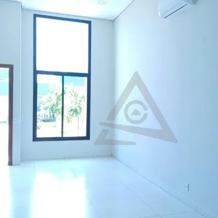 Rent this 3 bed house on Avenida Luiz Greco in São Bento, Paulínia - SP