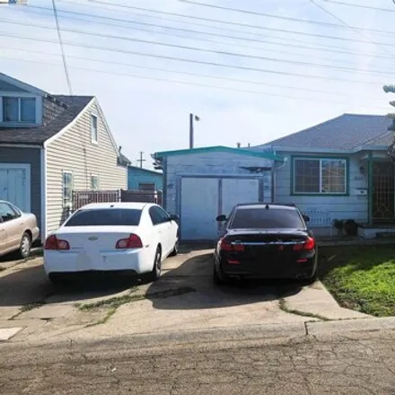 Buy this 2 bed house on 9884 Koford Road in Oakland, CA 94621