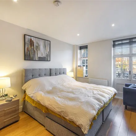 Rent this 1 bed apartment on Melina Court in Grove End Road, London
