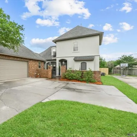 Buy this 4 bed house on 12325 Oak Brook Drive in Ascension Parish, LA 70734