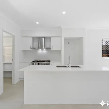 Image 6 - Eagle Circuit, Burpengary East QLD 4505, Australia - Apartment for rent