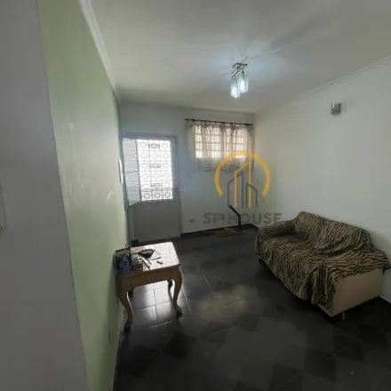 Buy this 2 bed apartment on Avenida Jabaquara 628 in Mirandópolis, São Paulo - SP