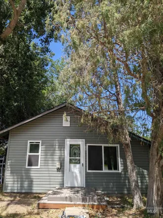 Buy this 3 bed house on 1240 19th Street in Heyburn, Minidoka County