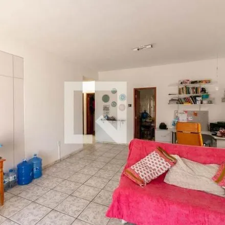 Buy this 3 bed house on Rua Vicente Azevedo in Diamante, Belo Horizonte - MG