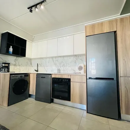 Rent this 1 bed apartment on unnamed road in Johannesburg Ward 110, Sandton