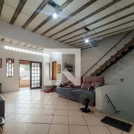 Buy this 2 bed house on Rua Conselheiro Brotero 80 in Santa Cecília, São Paulo - SP