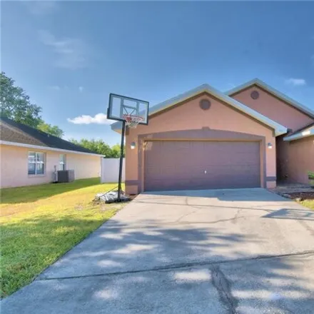 Buy this 3 bed house on 1799 Turtle Rock Drive in Lakeland, FL 33803