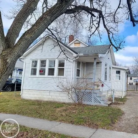 Buy this 2 bed house on 1331 Howard Street in Port Huron, MI 48060