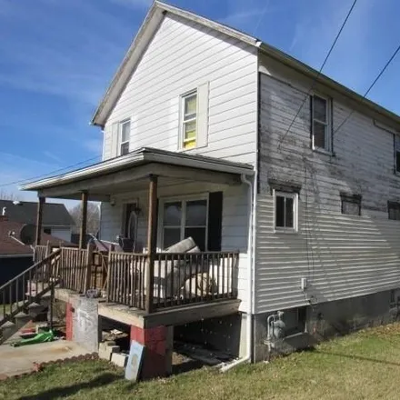 Image 3 - 942 West 4th Avenue, West Derry, Derry Township, PA 15627, USA - House for sale